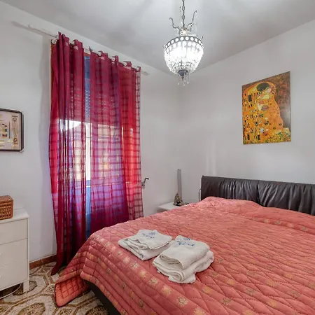 Apartment Aurora